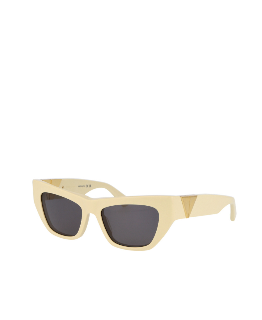Bottega Veneta Chunky Cat-eye Frame Sunglasses In Nude