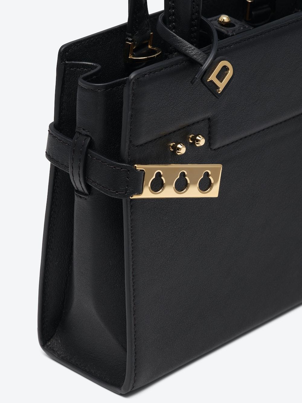 Delvaux Adjustable Shoulder Strap Shoulder Bag In Black