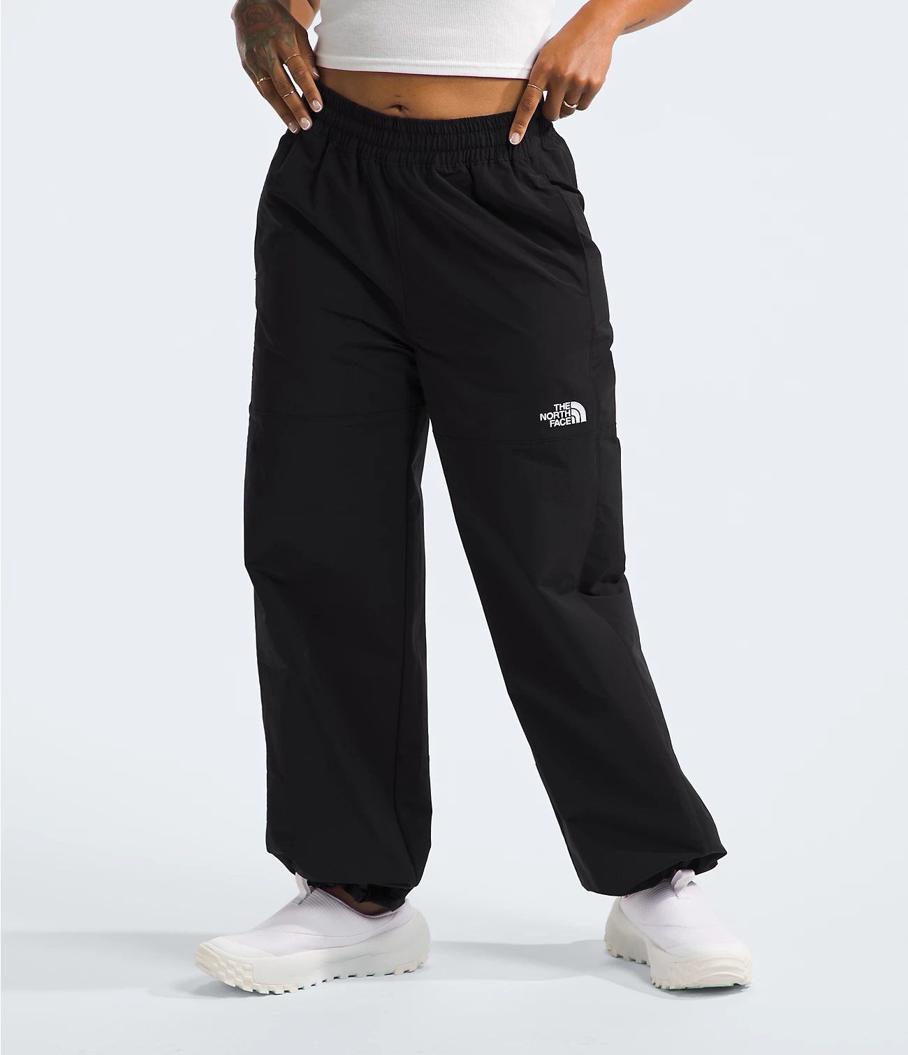 The North Face Trousers Elastic Waistband Pockets In Black