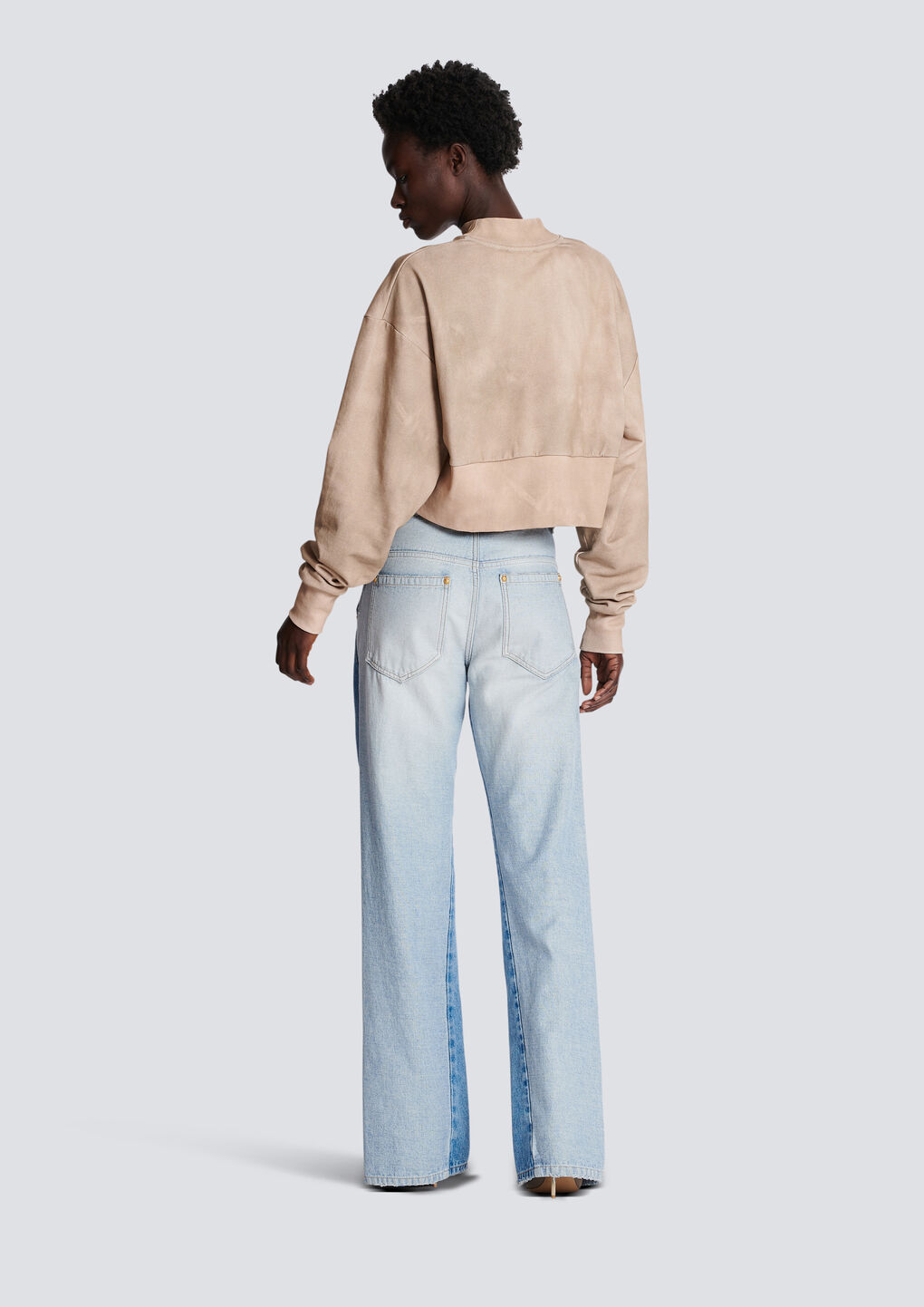 Balmain Logo-print Cropped Sweatshirt In Nude