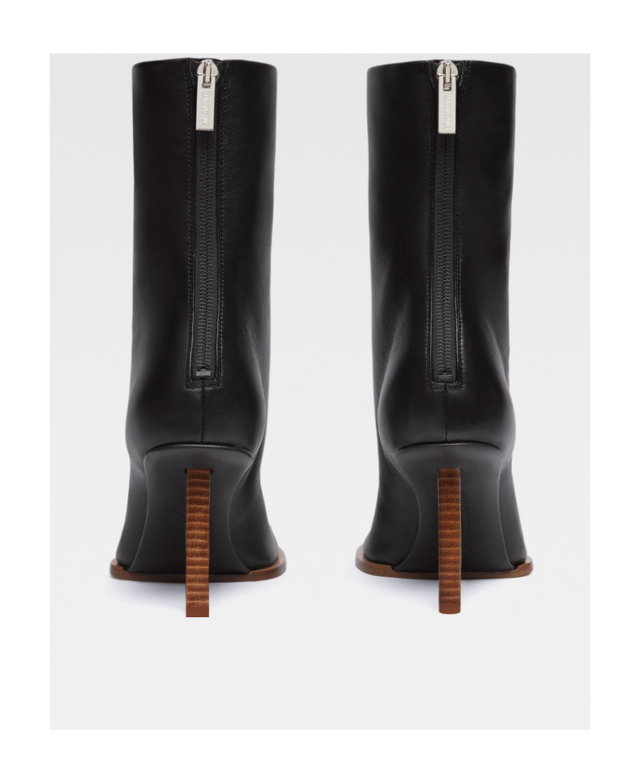 Jacquemus Round Square Ankle Boots In Black