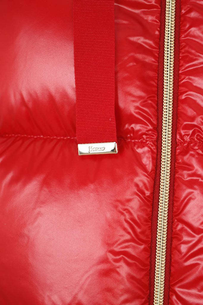 Herno Drawstring Hood Feather-down Jacket In Red