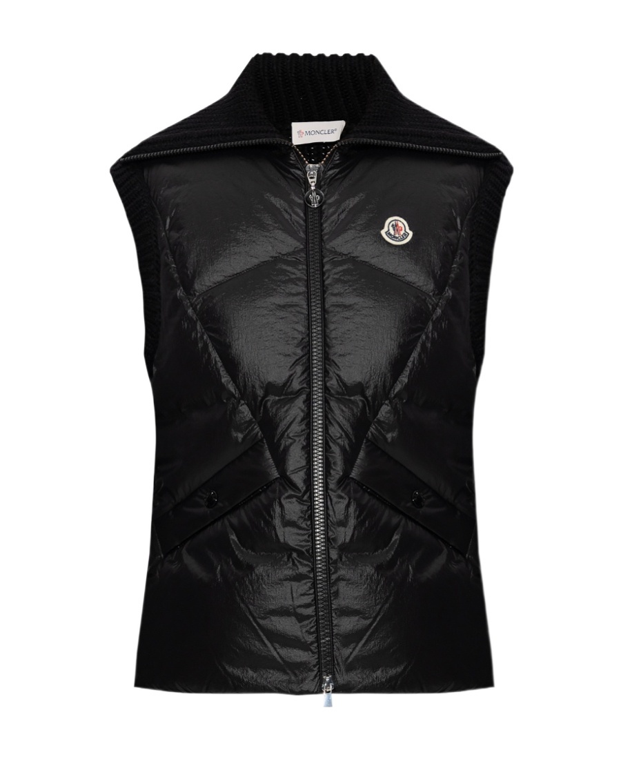 Moncler Logo-patch Quilted Knitted Gilet In Black