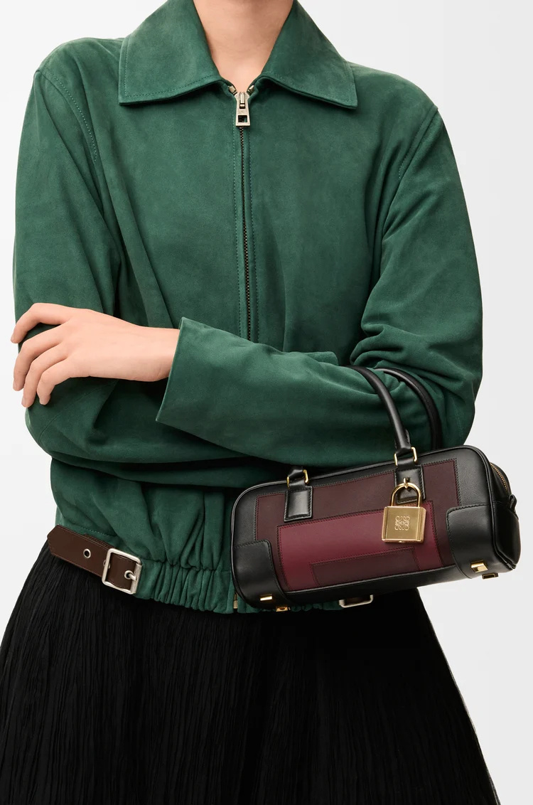 Loewe Amazona 23 Cropped Bag