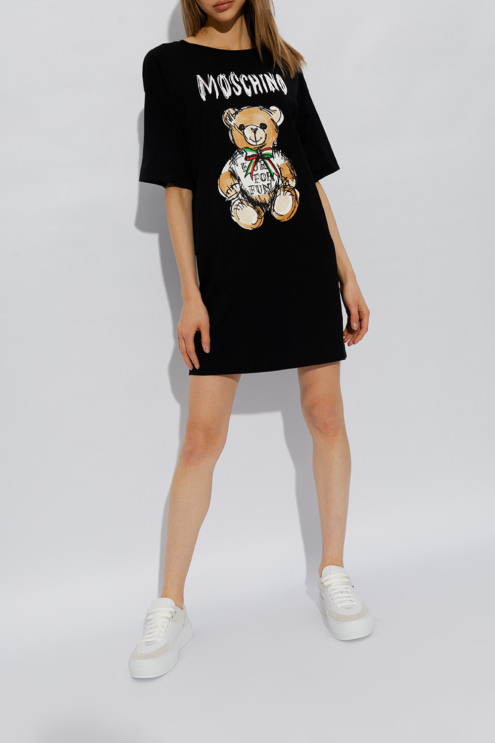 Moschino Round In White