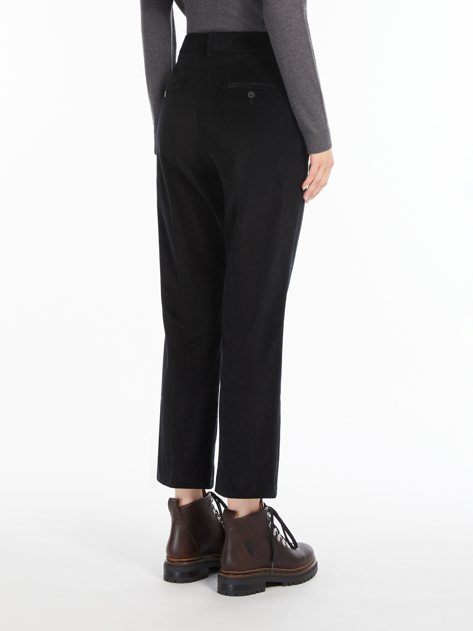 Weekend Max Mara Belt-loop Casual Pants In Black