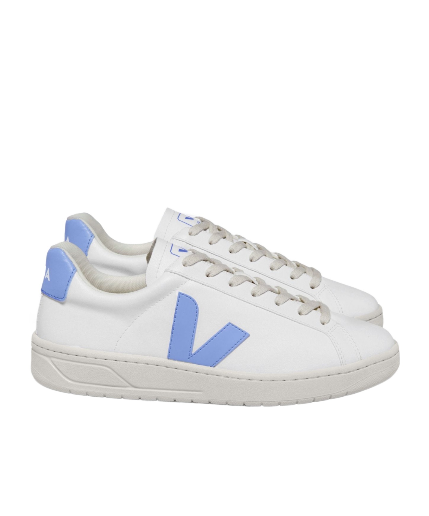 Veja Low-top Urca Sneakers In White