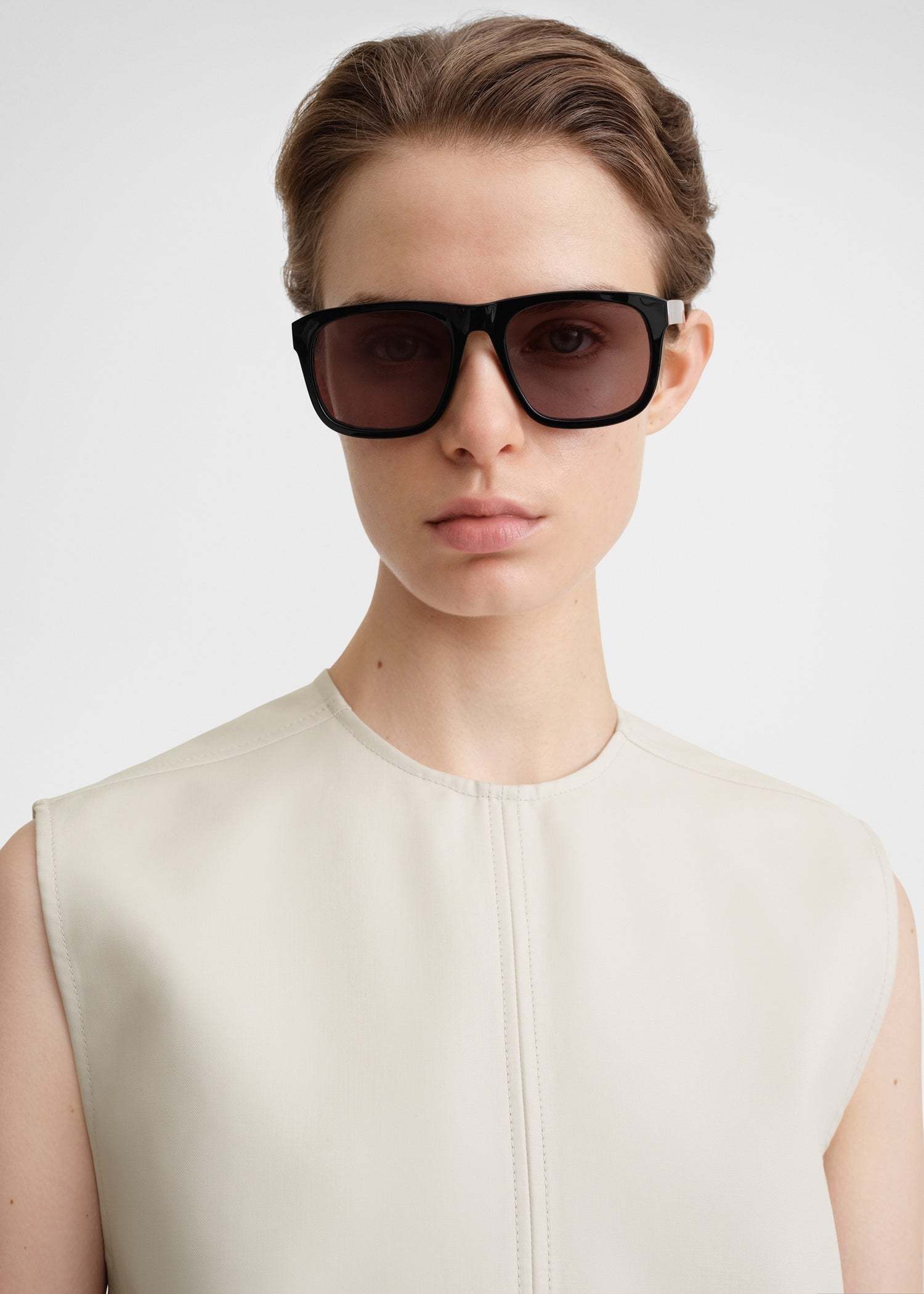 Totême The Navigator Acetate Square Sunglasses In Gray