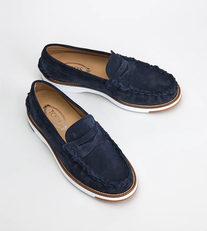 Tod's Penny Slot Loafers In Black