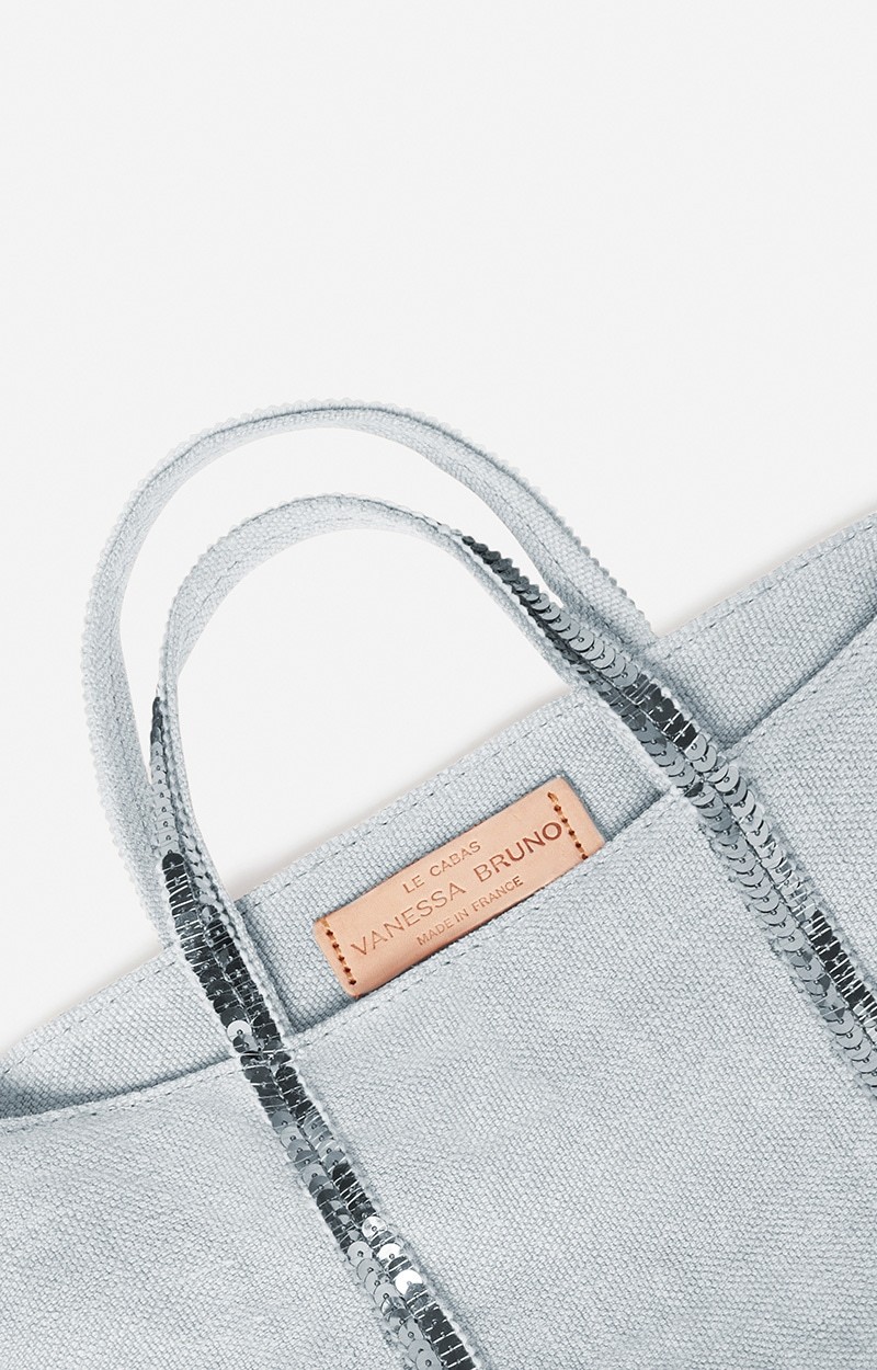 Vanessa Bruno Cabas Dual Handle Cross-body Bag In White