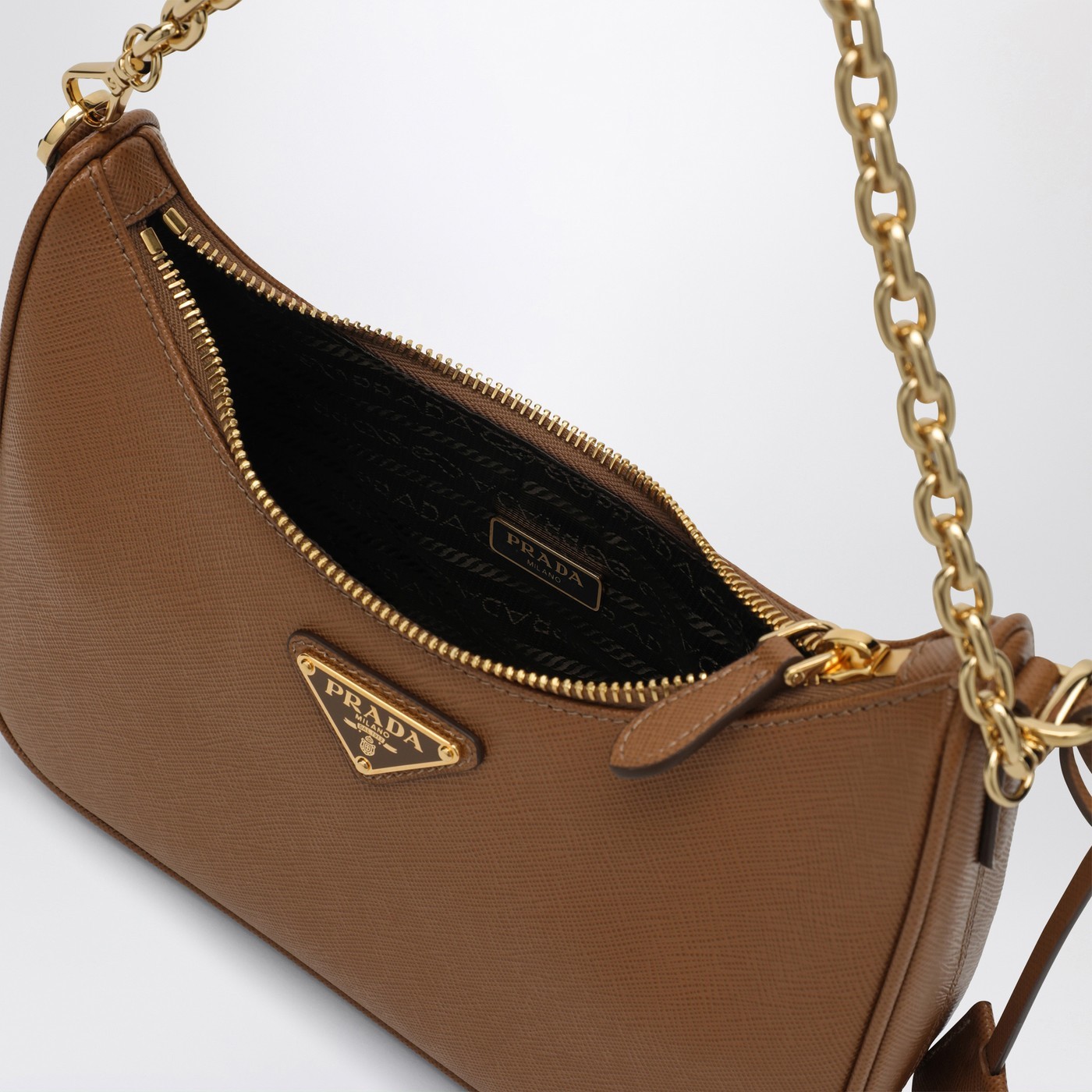 Prada Re-edition 2005 Leather Shoulder Bag In Brown