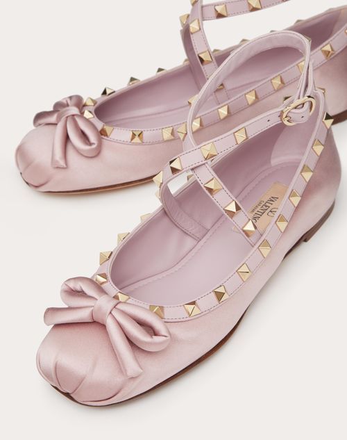 Valentino 'patent Leather Rockstud In Pink
