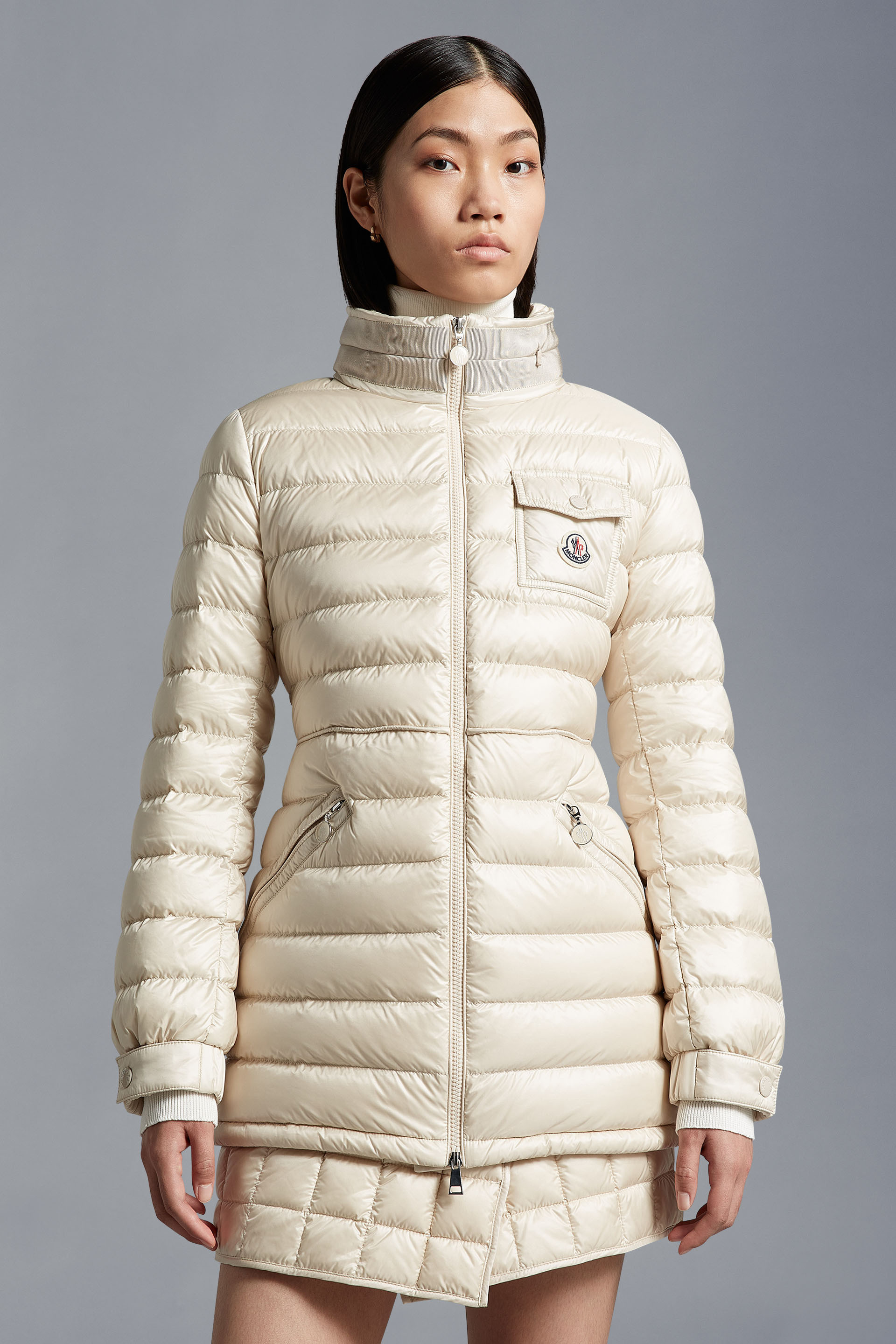 MONCLER MADINE SHORT DOWN JACKET