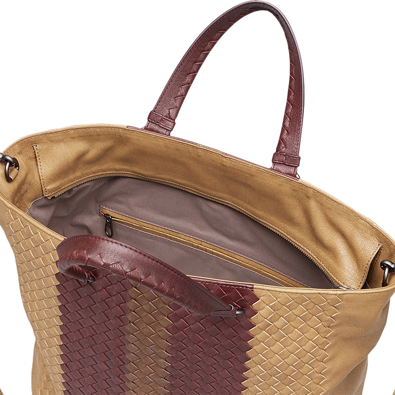 BOTTEGA VENETA LOGO HANDBAG