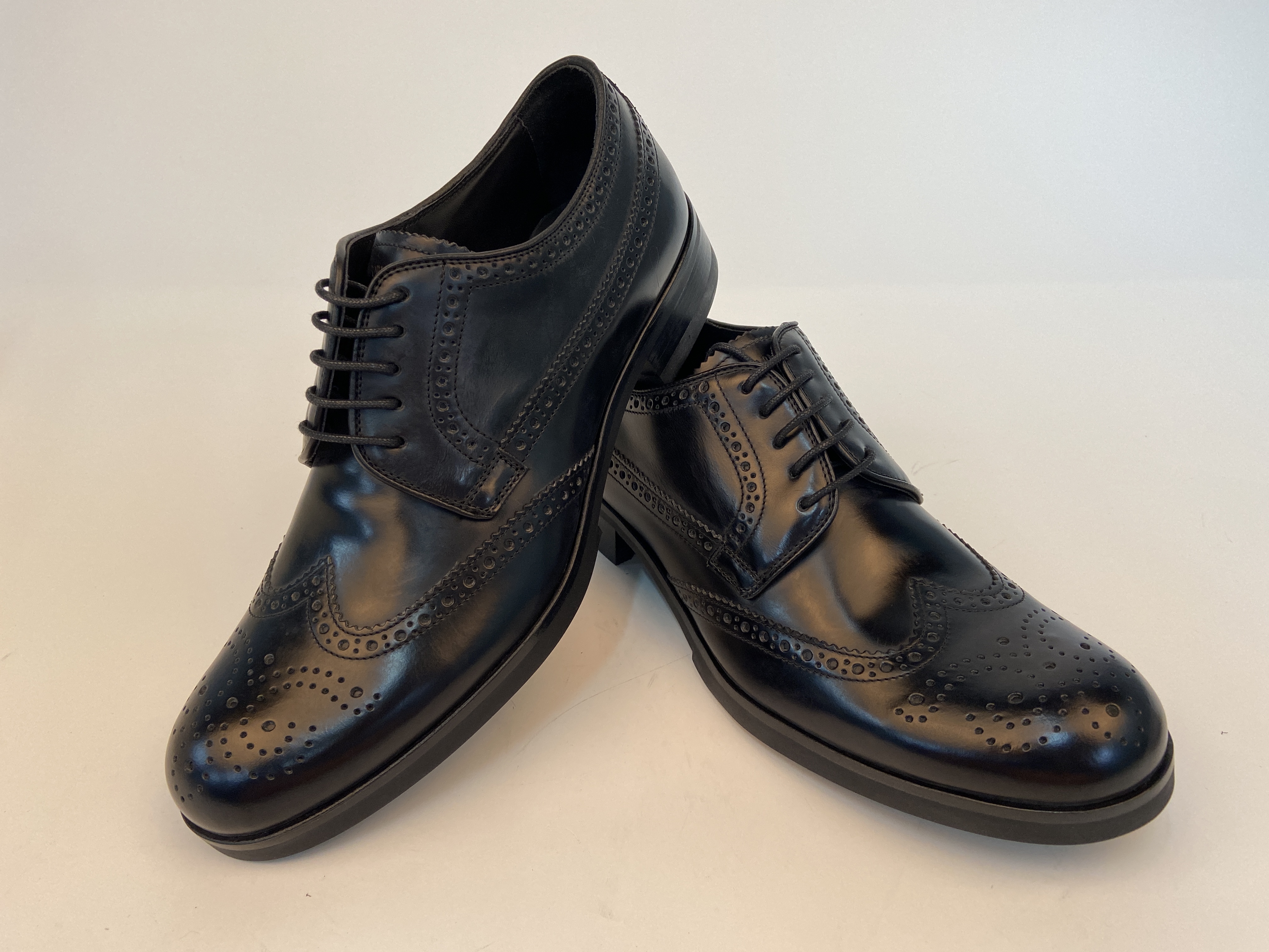 Emporio Armani Logo Business Casual Shoes In Black