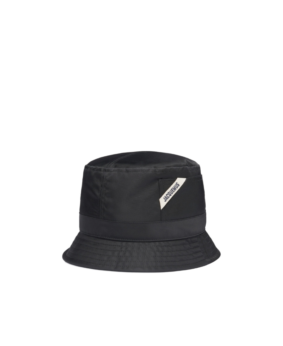 Jacquemus Logo Detailed Bucket Hat In Black