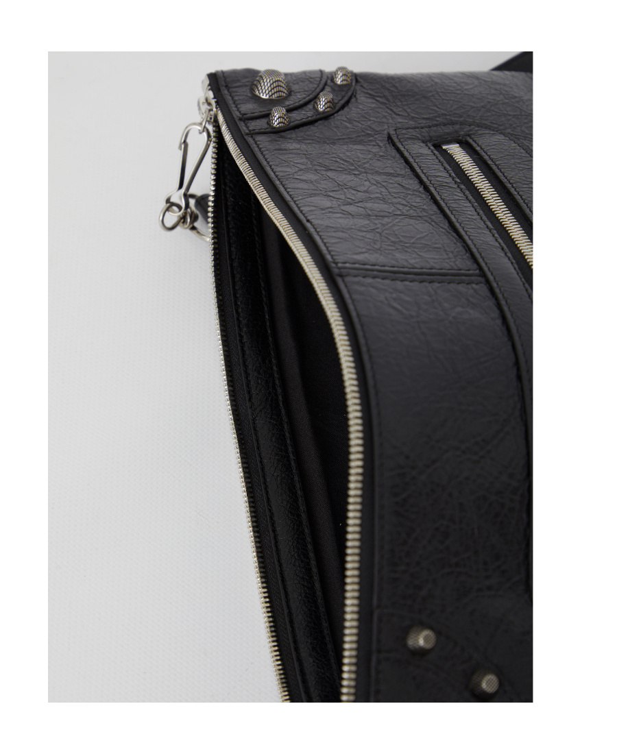 Balenciaga Men's Le Cagole Pouch In Black