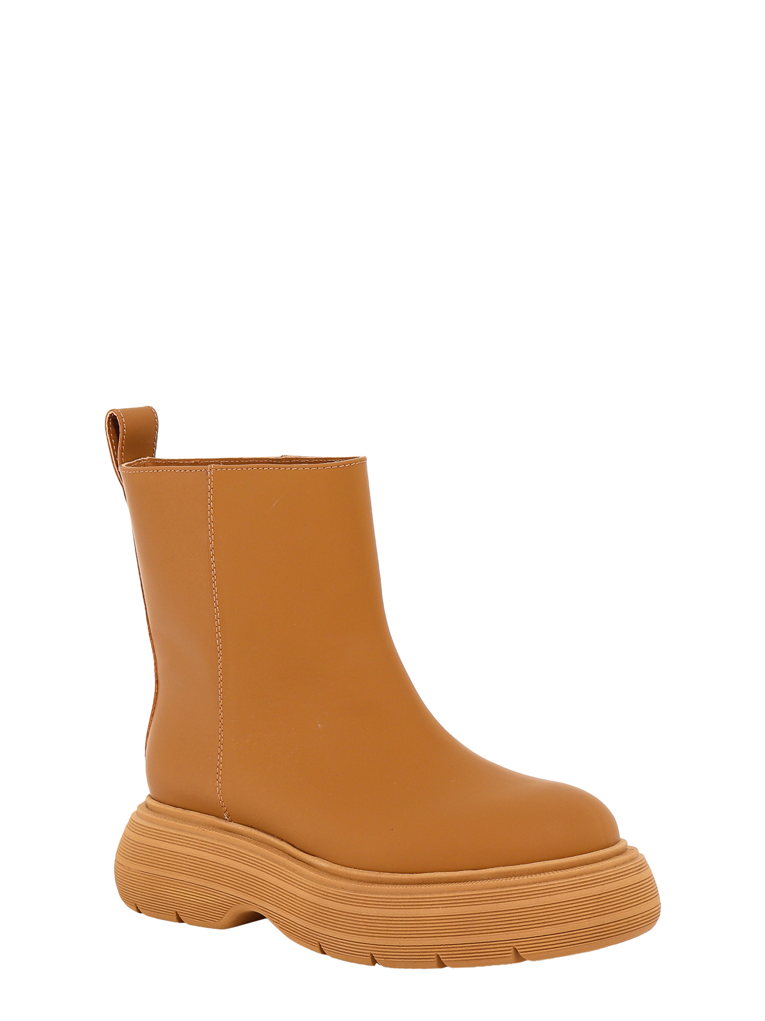 Gia Couture Round-headed Boots In Brown