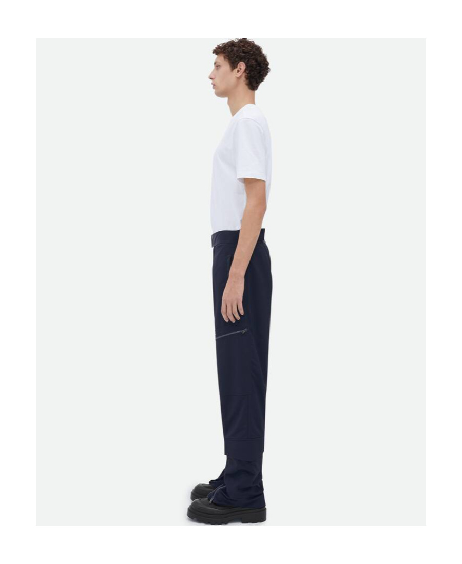 Bottega Veneta Logo Tooling Casual Pants In Black