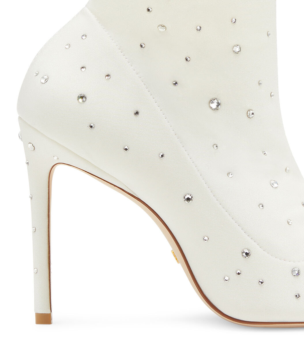 Stuart Weitzman Crystal-embellished 110mm Boots In White