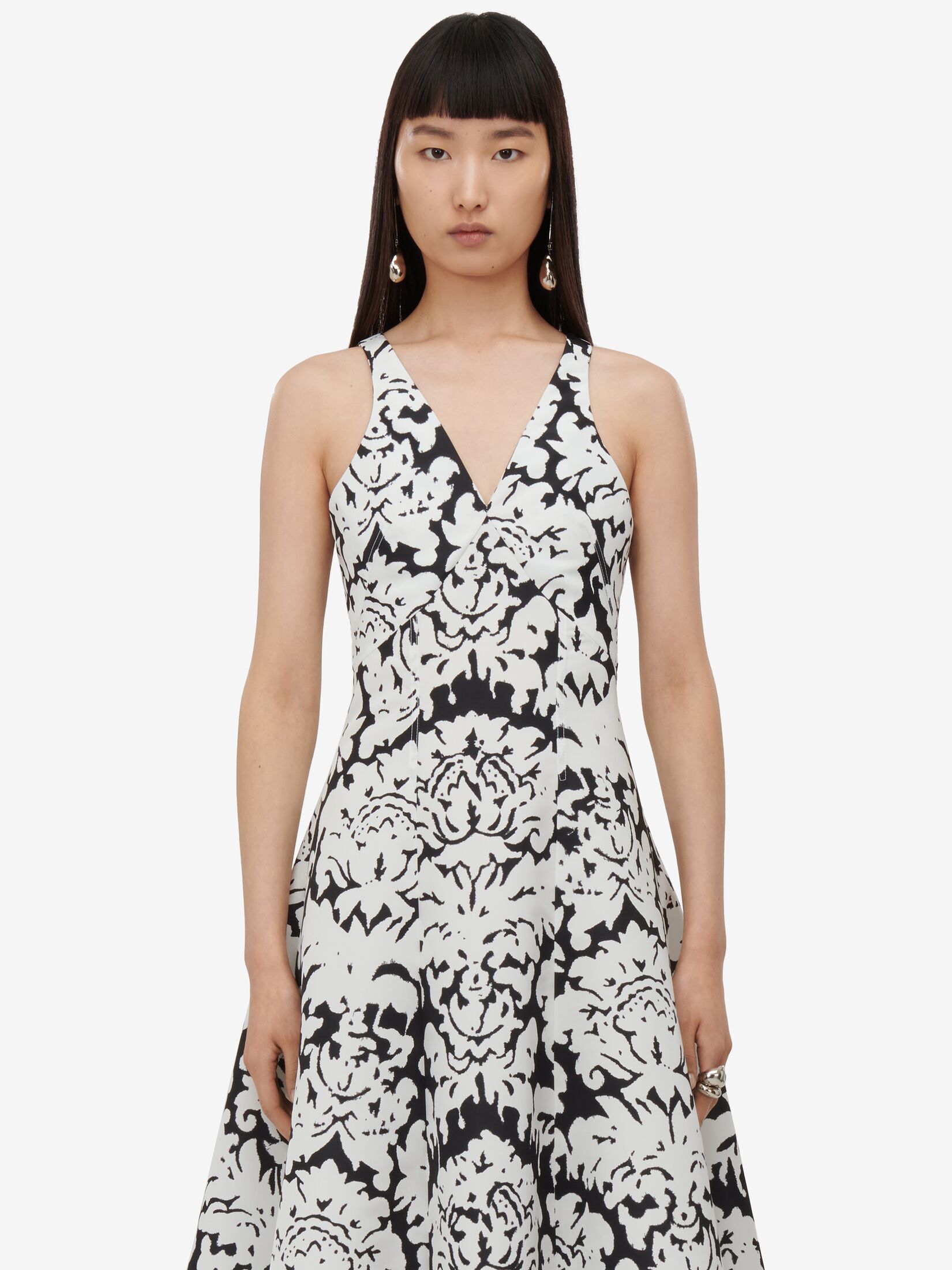 Alexander Mcqueen Damask Printed V-neck Midi Dress In White