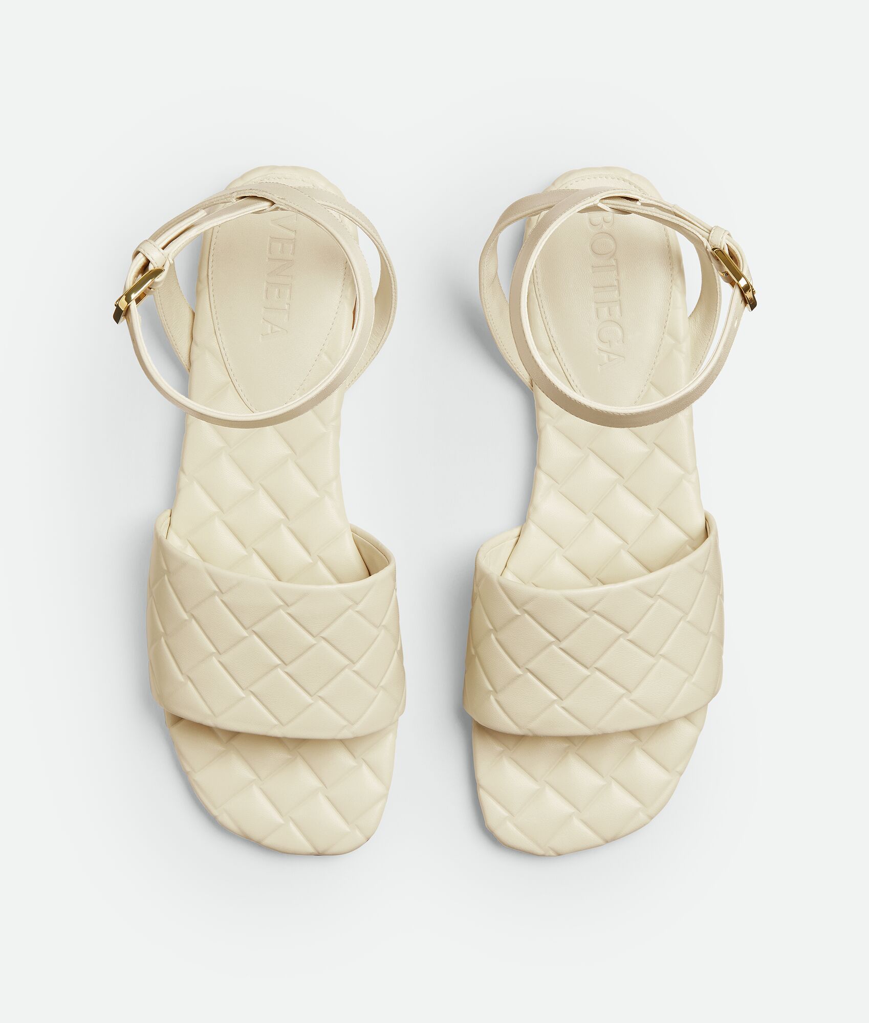Bottega Veneta Amy Flat Sandals In Nude