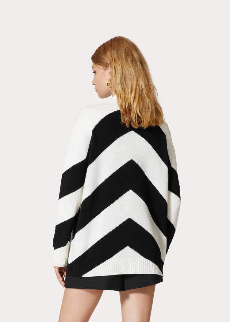 Valentino Chevron-pattern Virgin Wool Jumper In Black