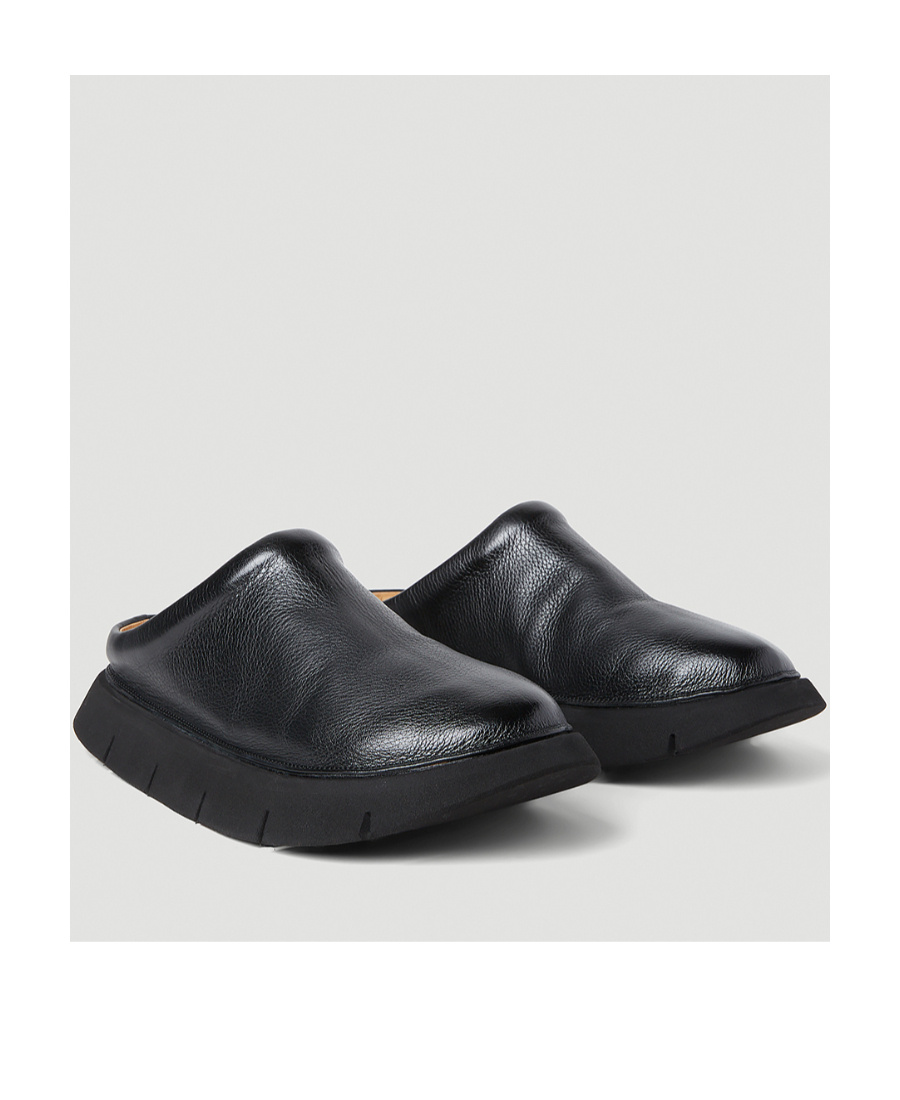 Marsèll Intagliato Round-toe Slippers In Black