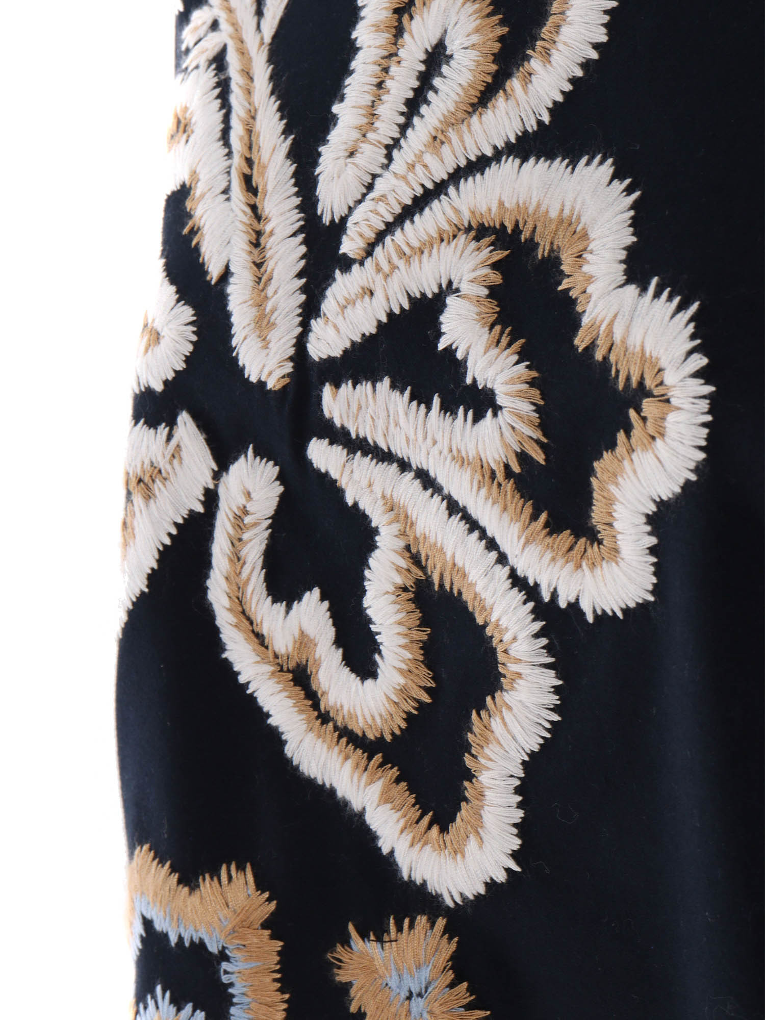 Max Mara Studio Ring Floral Embroidered Crewneck T