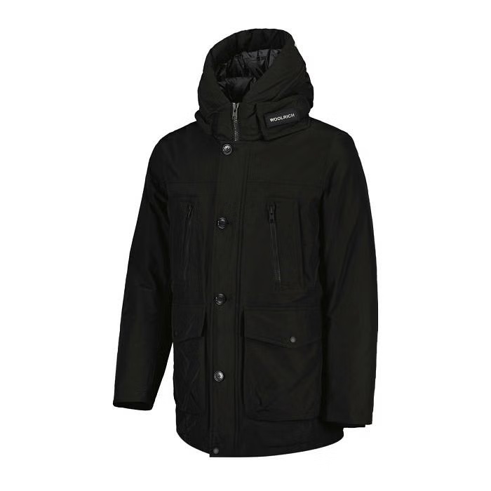 Woolrich Long-sleeved Coat In Black