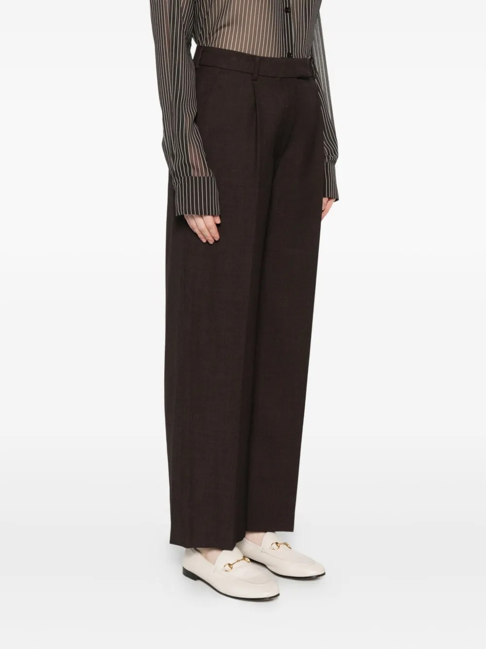 Low Classic Straight-leg Casual Pants In Brown