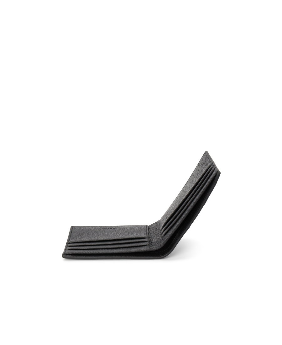 Bally Leather Wallet With Bi-fold Design And Textured Finish In Black