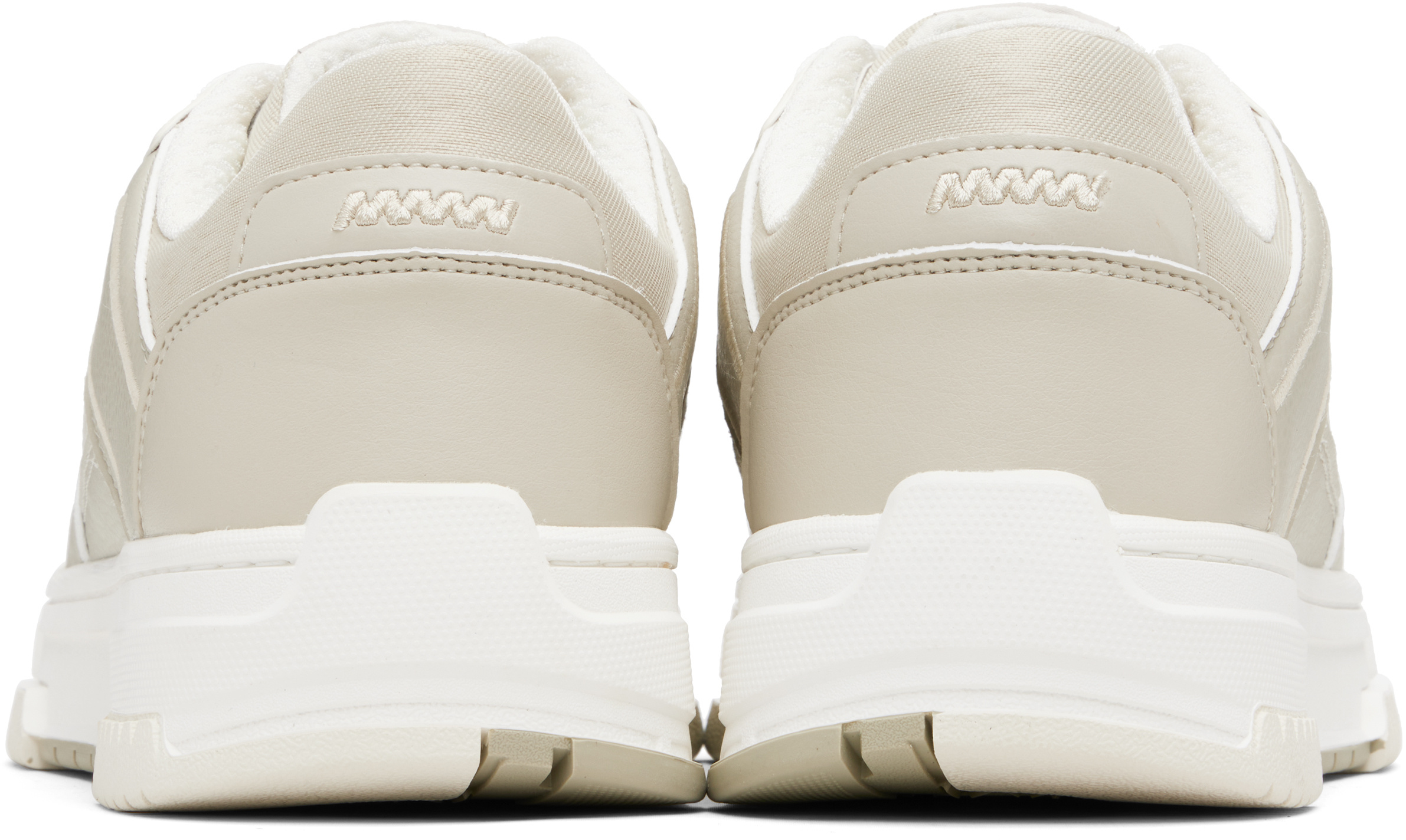 Hugo Boss Round Toe Low-top Casual Shoes In White