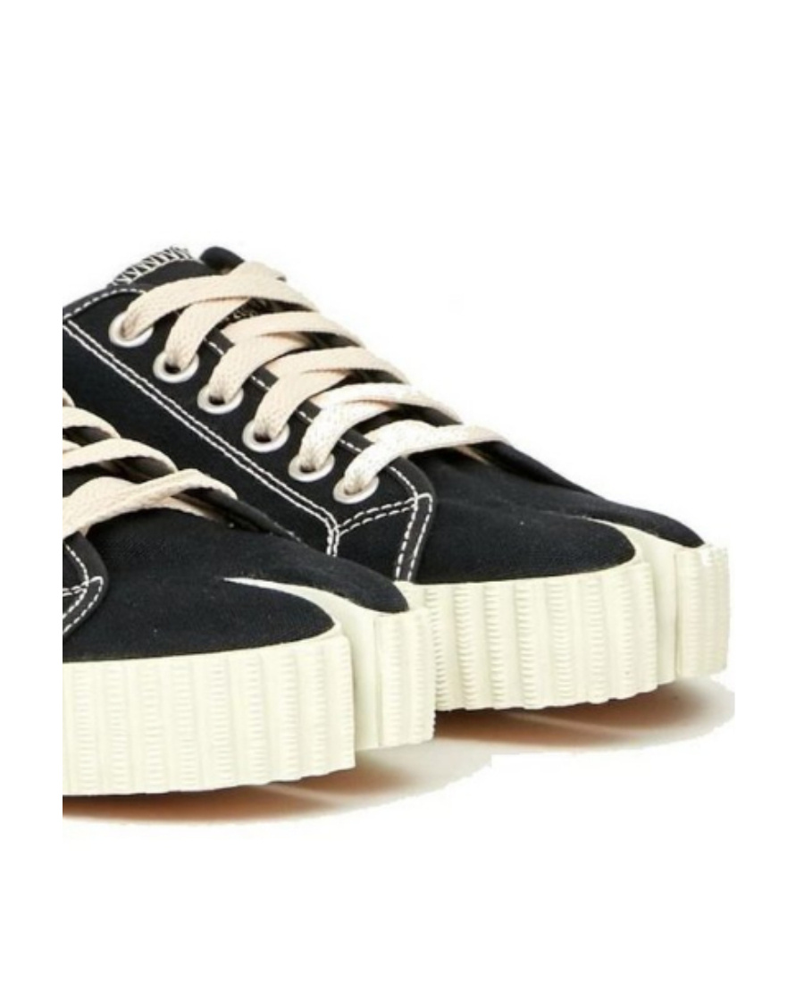 Maison Margiela Tabi-split-toe-sneakers In Black