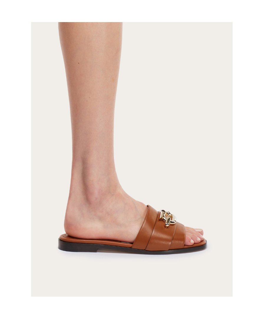 Ferragamo Open-toed Slippers In Brown
