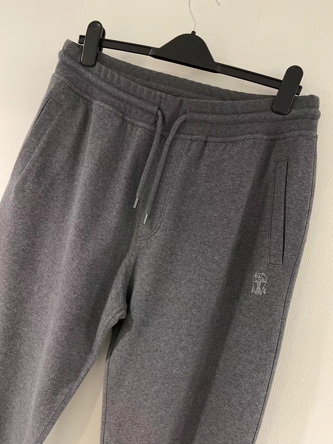 Brunello Cucinelli Elastic Waist Casual Pants In Black