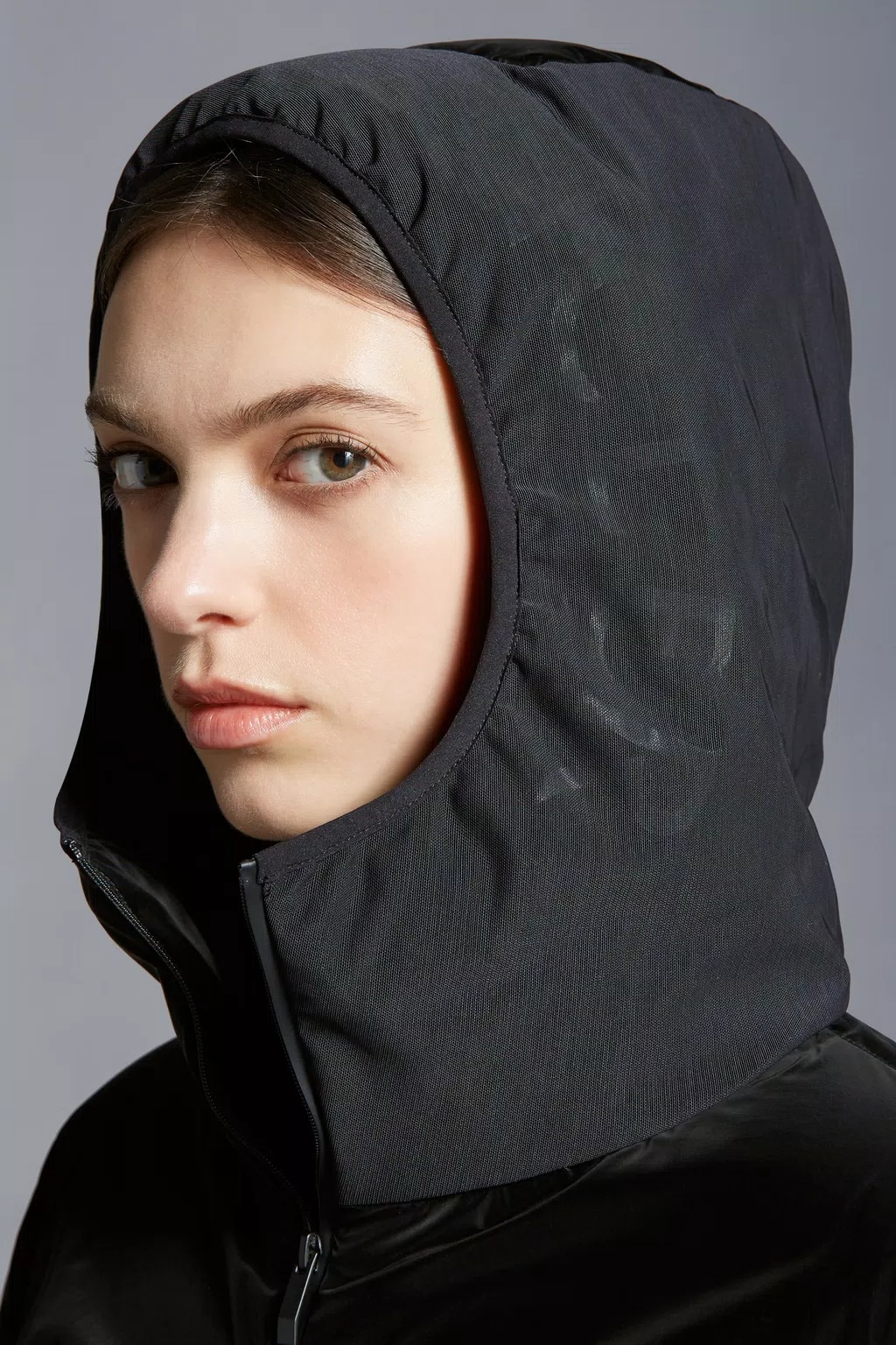 Moncler Ananke Short Down Jacket Black In Black