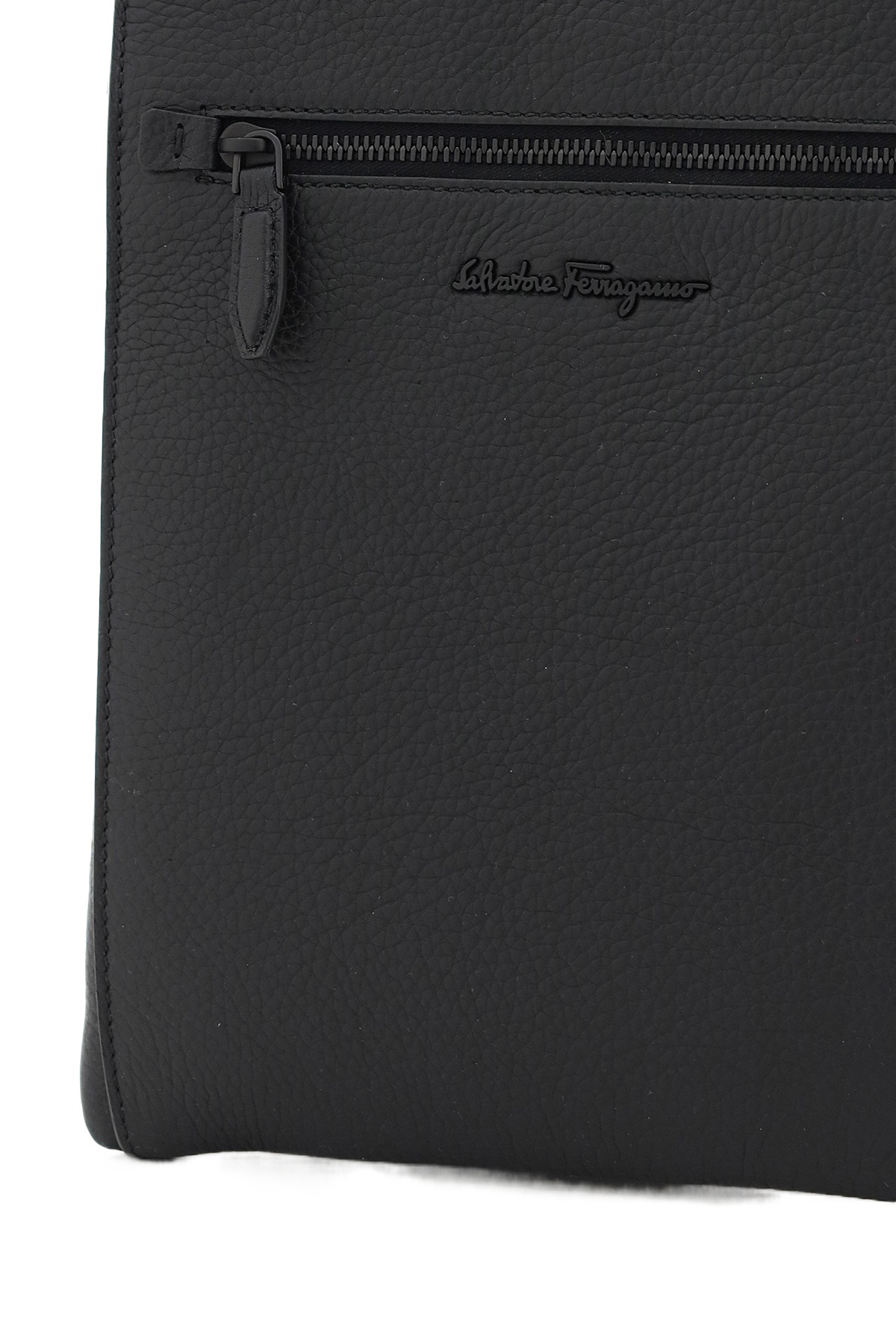FERRAGAMO LOGO-PLAQUE MESSENGER BAG