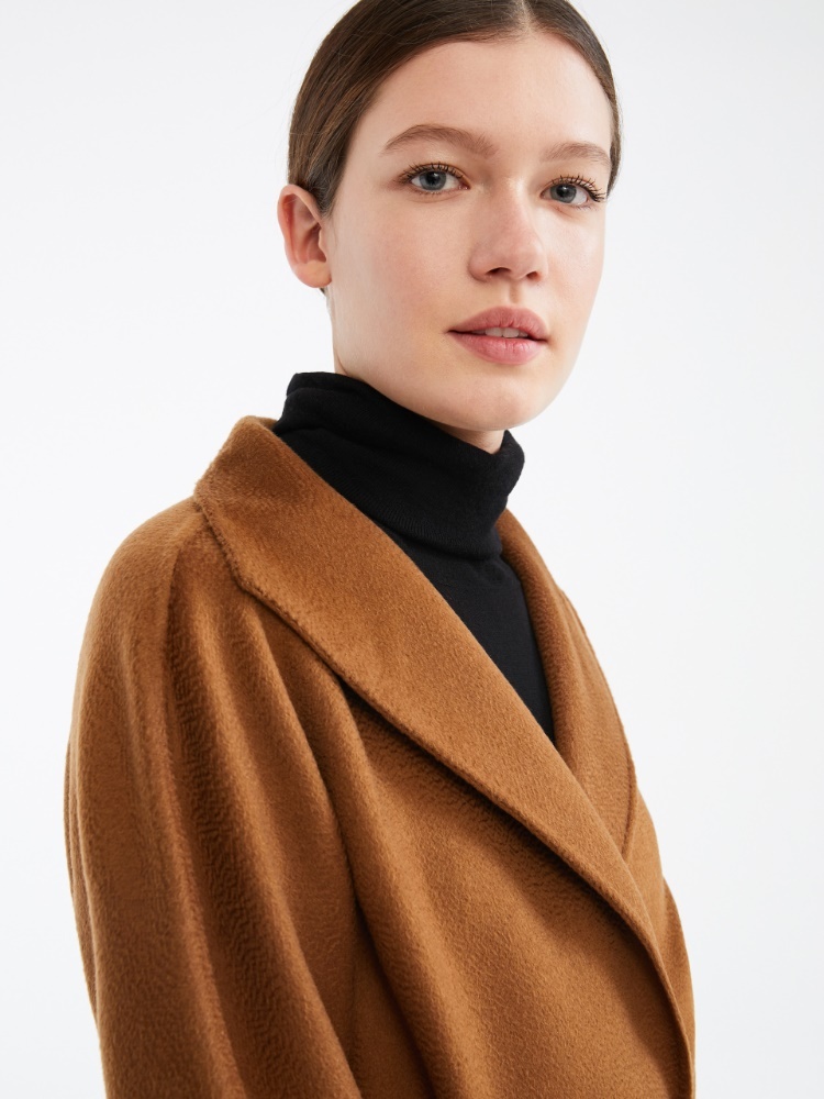 Max Mara Vertical Collar Double-sided Cashmere Coat In Brown