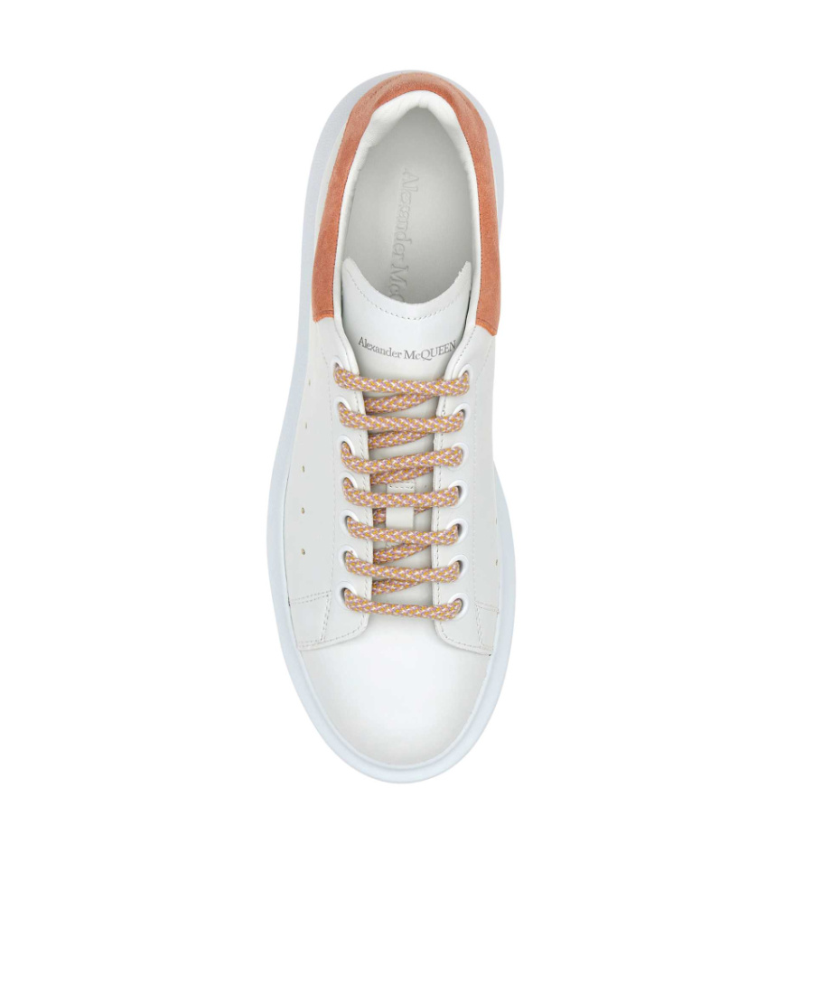 Alexander Mcqueen Contrasting-suede Chunky Sneakers In White