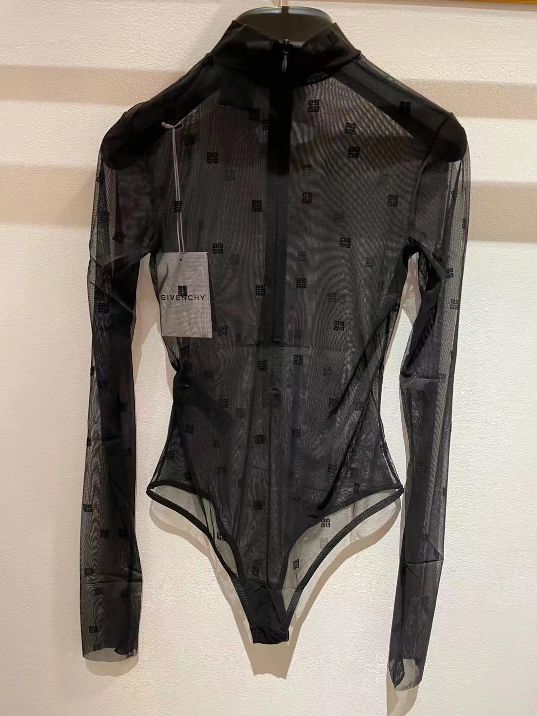 Shop Givenchy Transparent 4g Body In Black