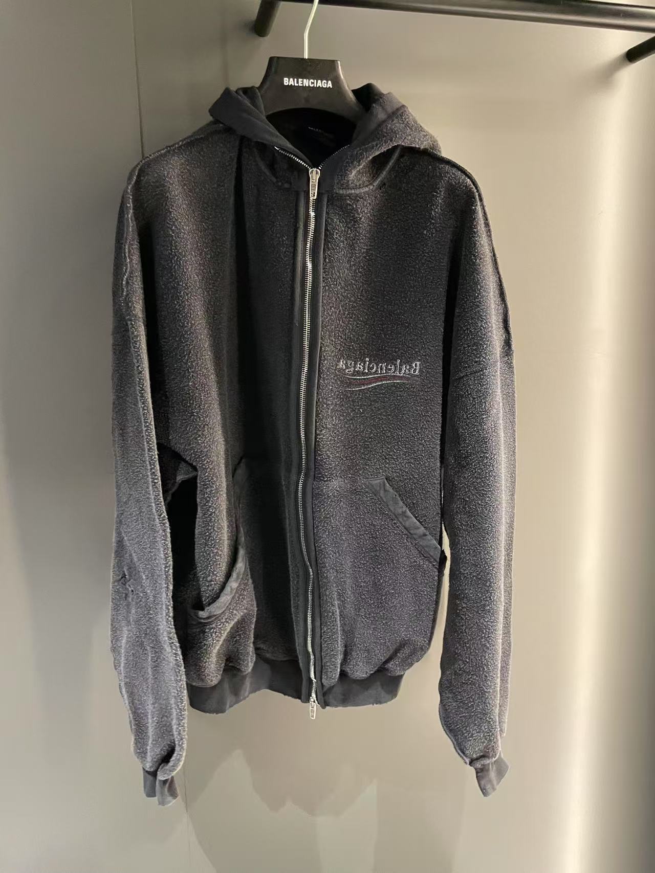 Balenciaga Large Zip-up Hoodie In Black