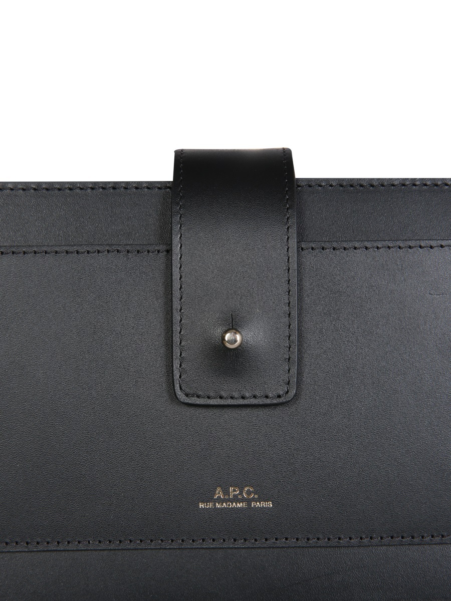 Apc Albane Clutch In Black