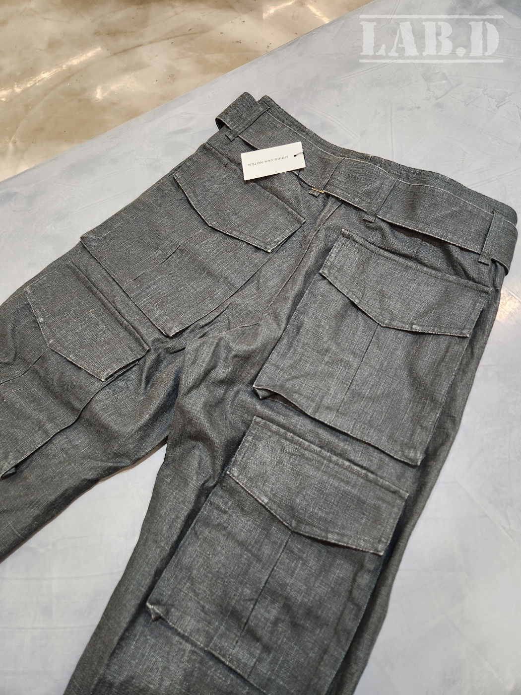 Dries Van Noten Belt-loop Casual Pants In Black