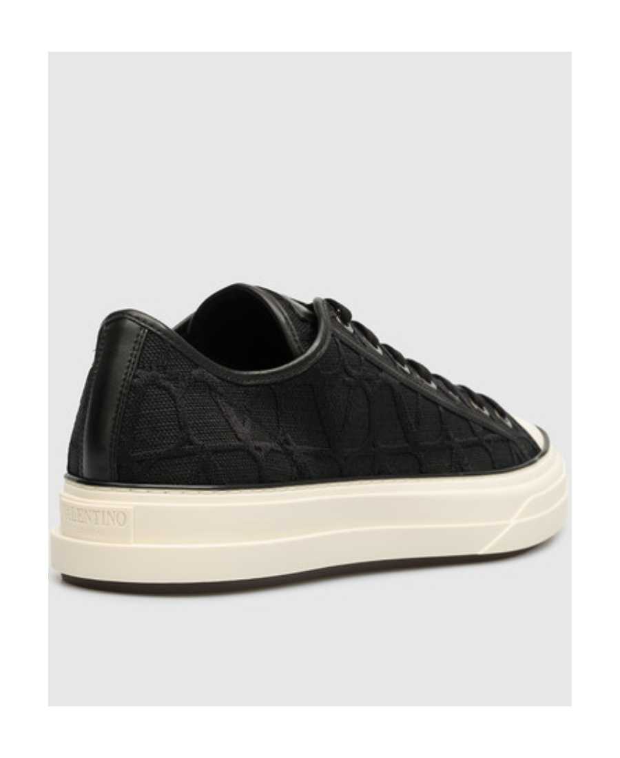 Valentino Toile Iconographe Totaloop Low-top Sneakers In Black