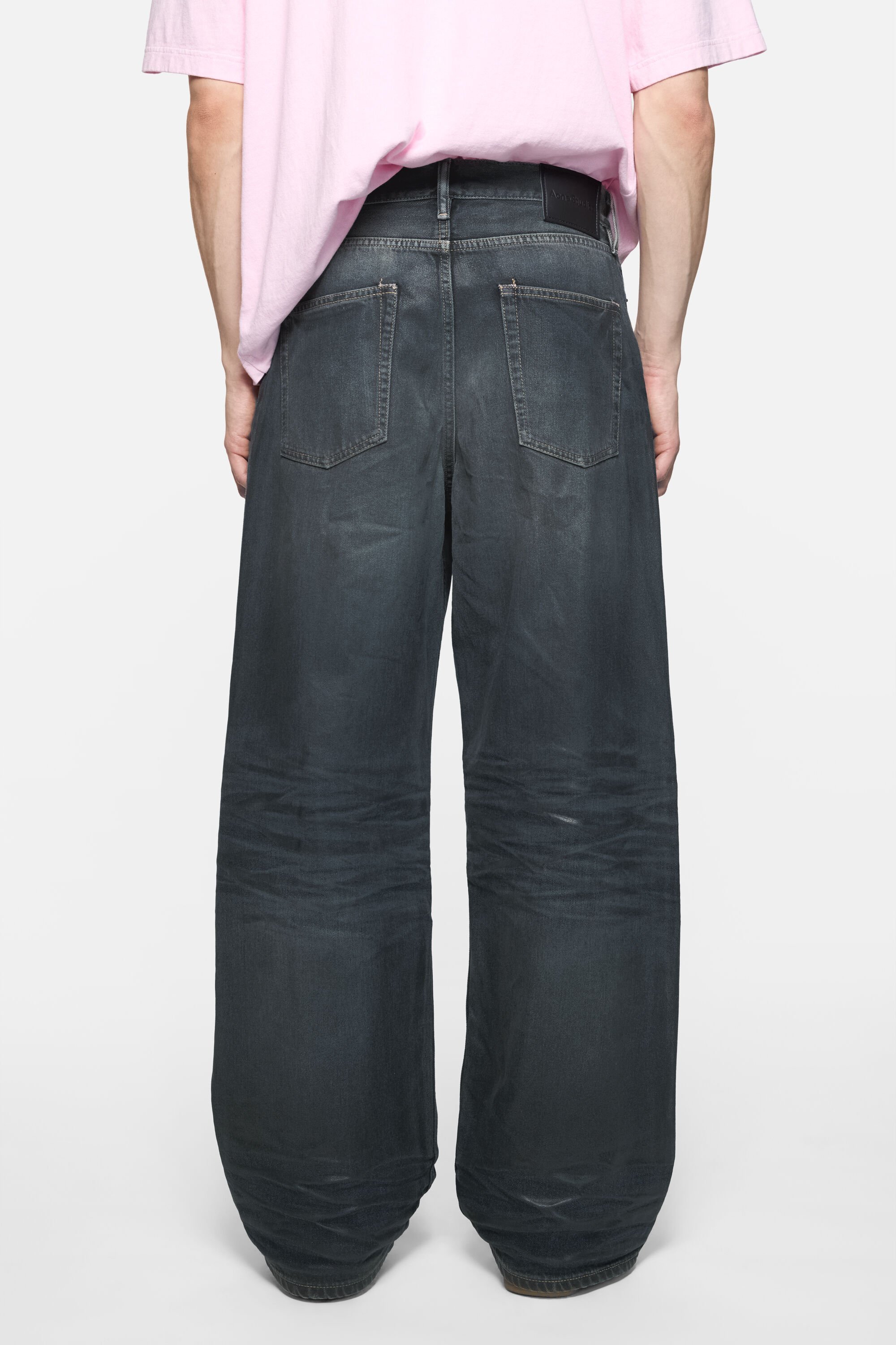 Acne Studios 1981 Logo-patch Jeans In Black