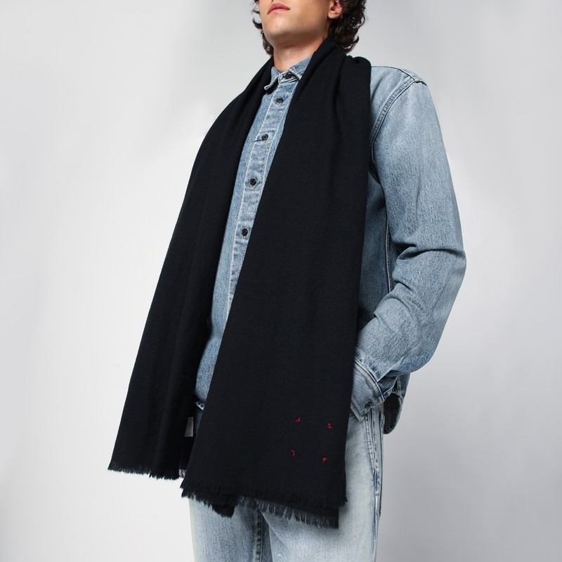 Destin Surl Fringed Scarf In Black