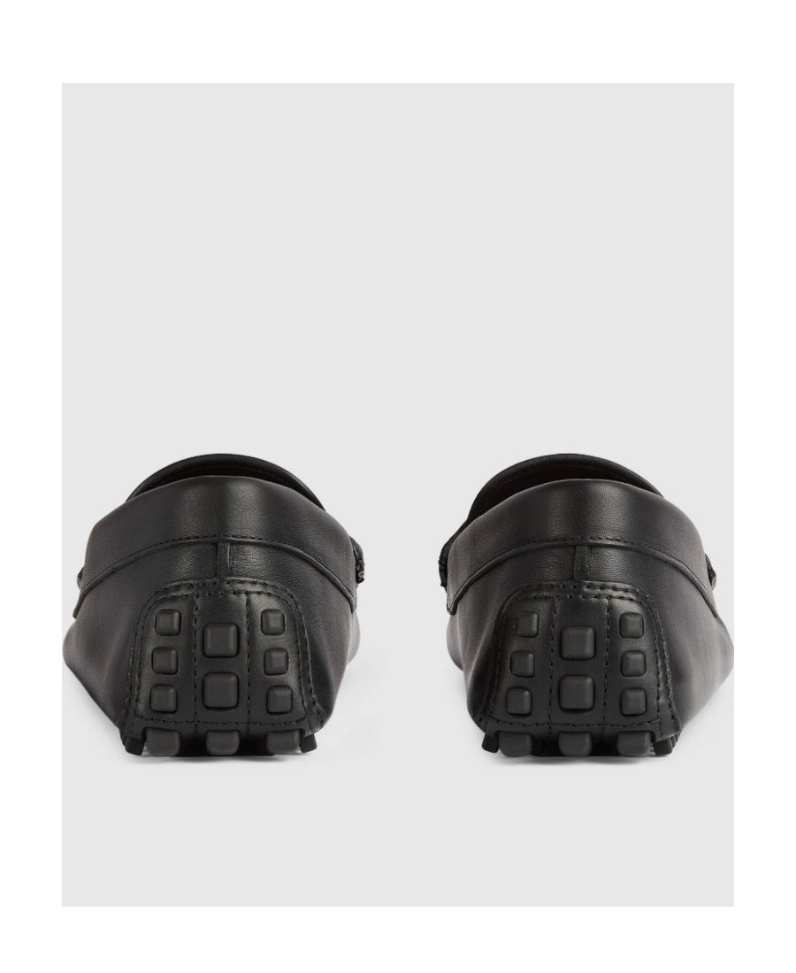 Gucci Square-toe Leather Loafers In Black