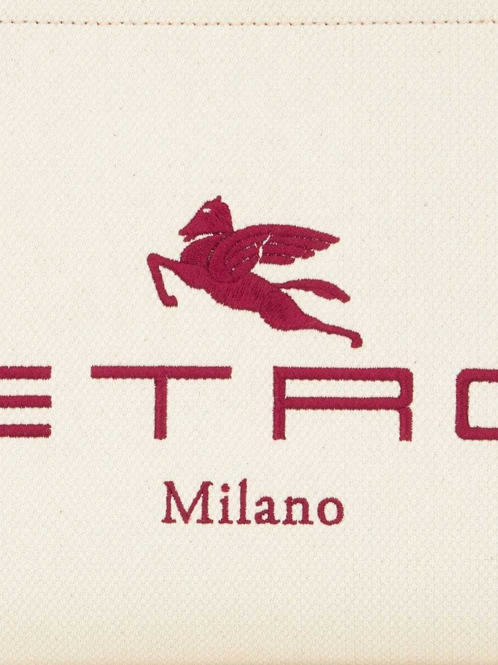 Etro Logo-detail Zipped Clutch Bag In White