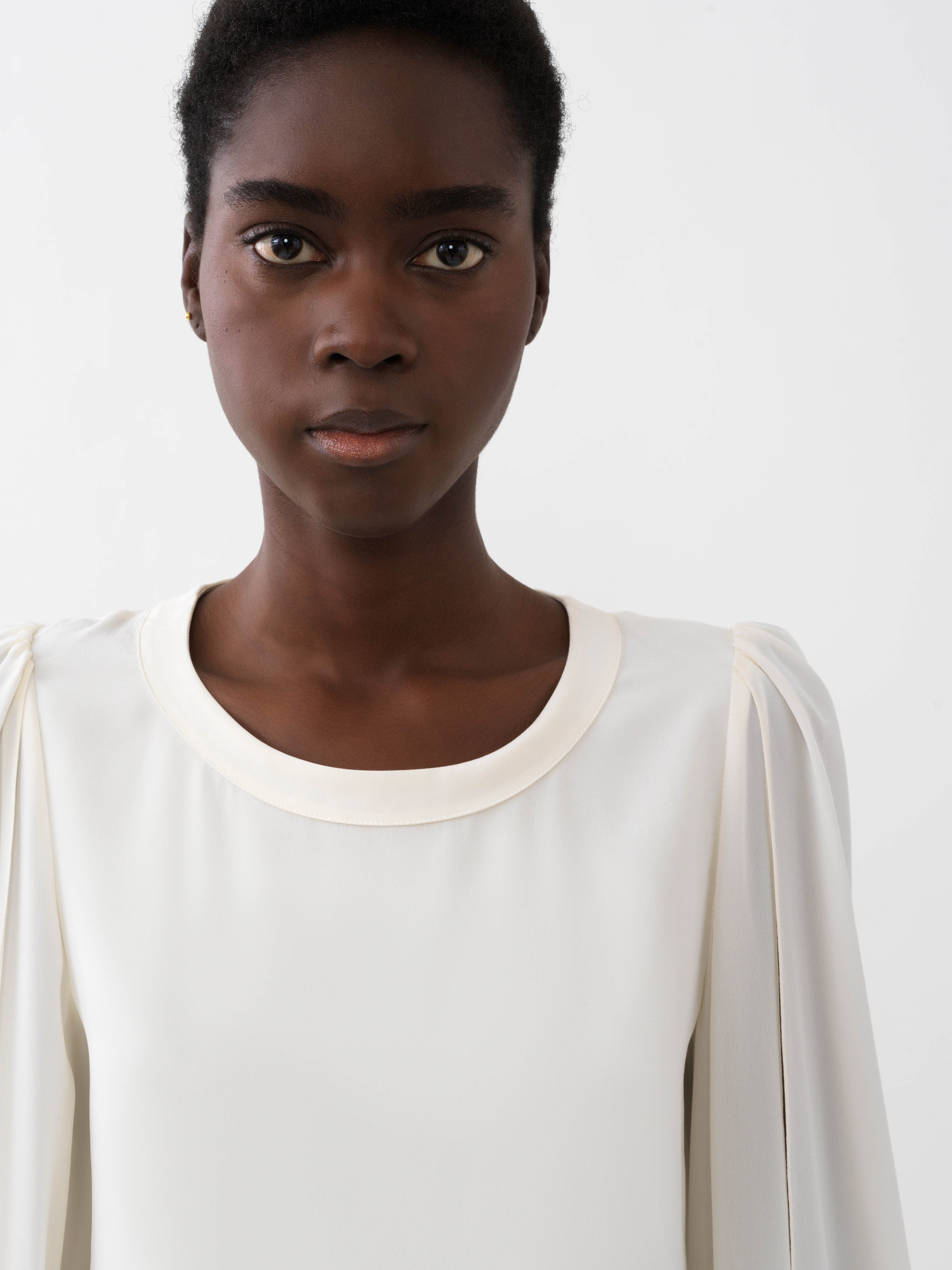 Chloé Puff-sleeve Organic Silk Blouse In White